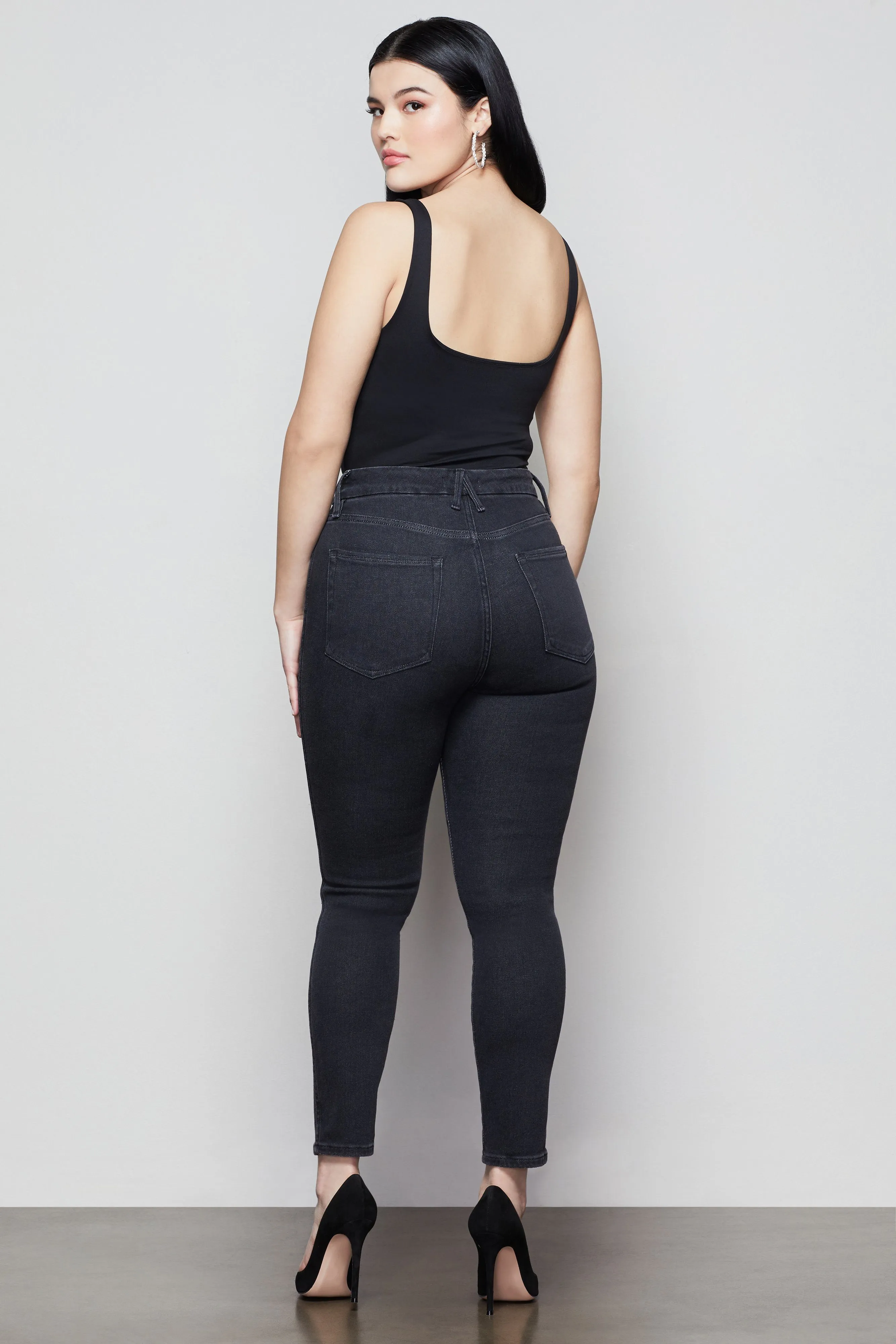 GOOD CURVE SKINNY CROP | BLACK090