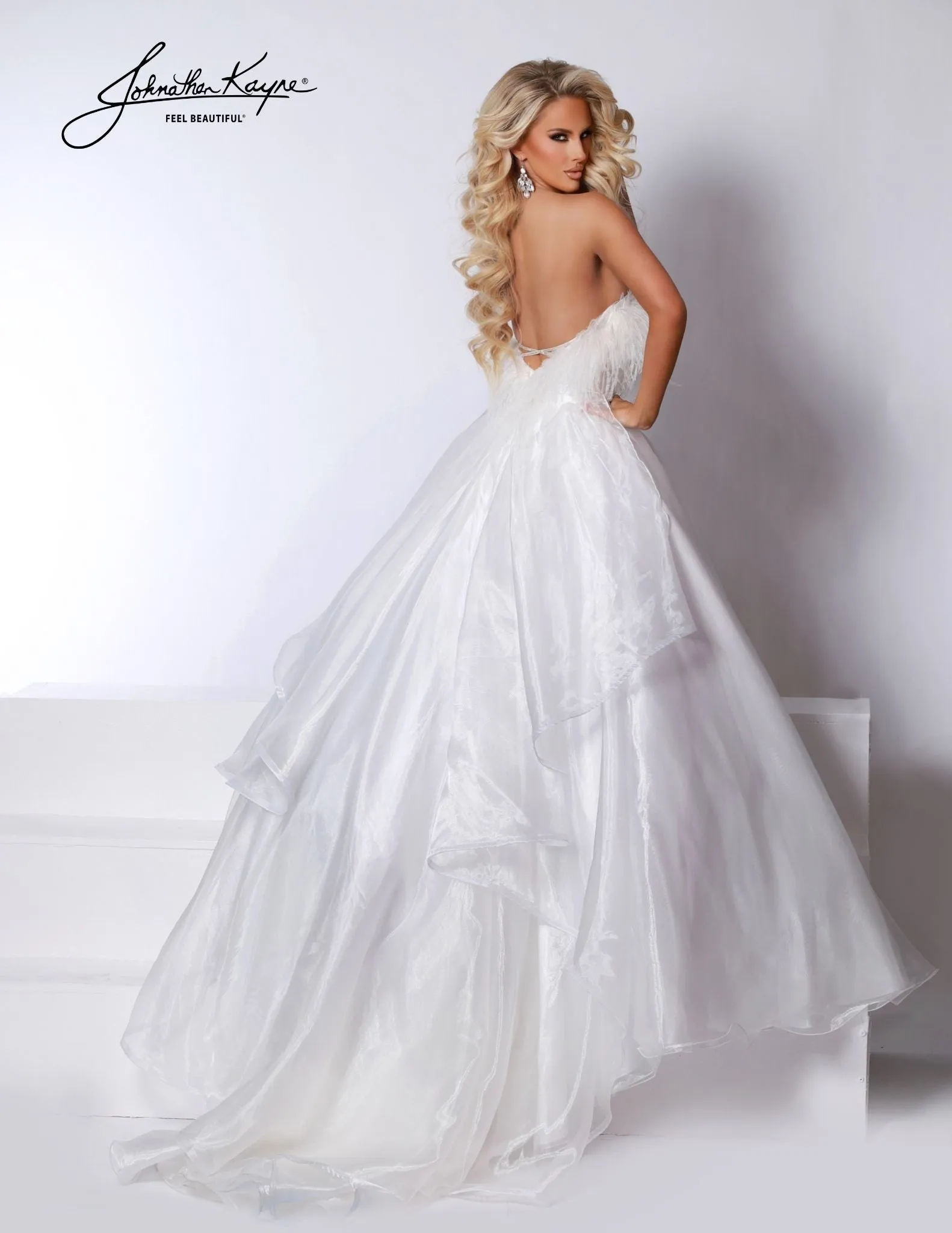 Johnathan Kayne 2739 Size 4 LILAC strapless feather neckline evening dress long organza A line gown